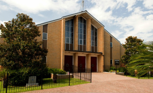 SLKF Church – St. Louis King of France Catholic School